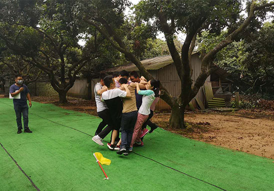 “挑戰(zhàn)自我，凝聚力量，熔煉一流團(tuán)隊(duì)” 廣東優(yōu)科檢測戶外拓展活動(dòng)