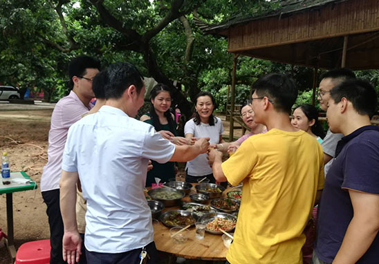 “挑戰(zhàn)自我，凝聚力量，熔煉一流團(tuán)隊(duì)” 廣東優(yōu)科檢測戶外拓展活動(dòng)